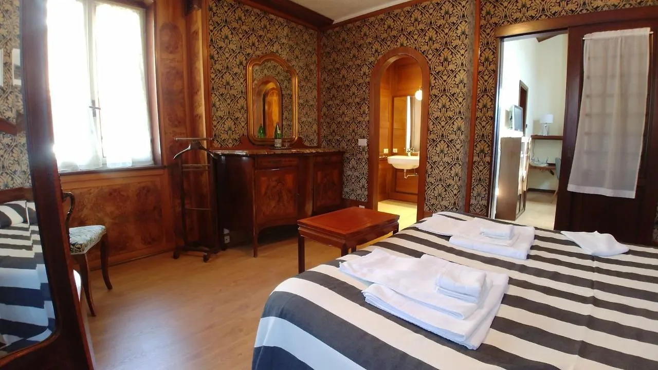Apartment Appartamento La Torre Lenno Italy